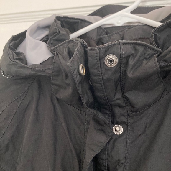 Eddie Bauer Womens Weather Edge Rain/Storm Jacket - Picture 3 of 16